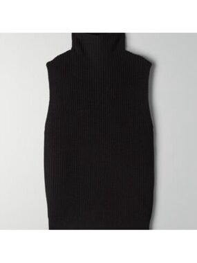 Wilfred Black Cortado Sweater Large $75